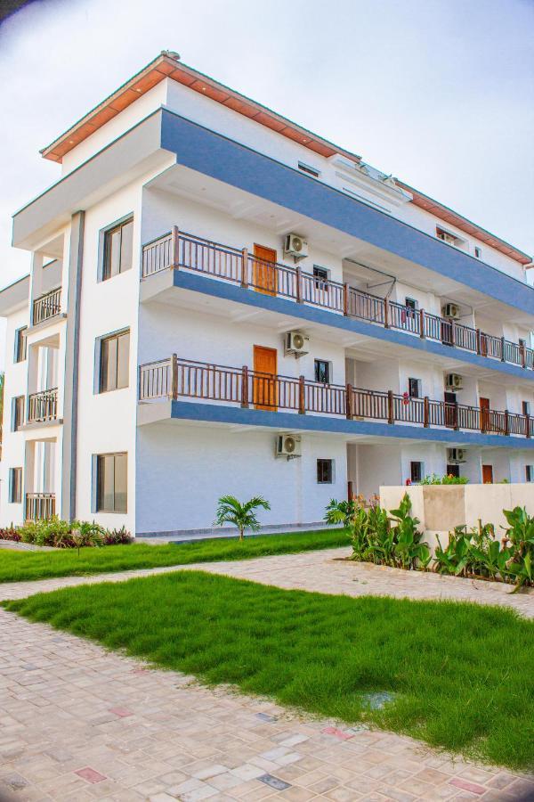 Majula Boutique Hotel Serrekunda Exteriér fotografie