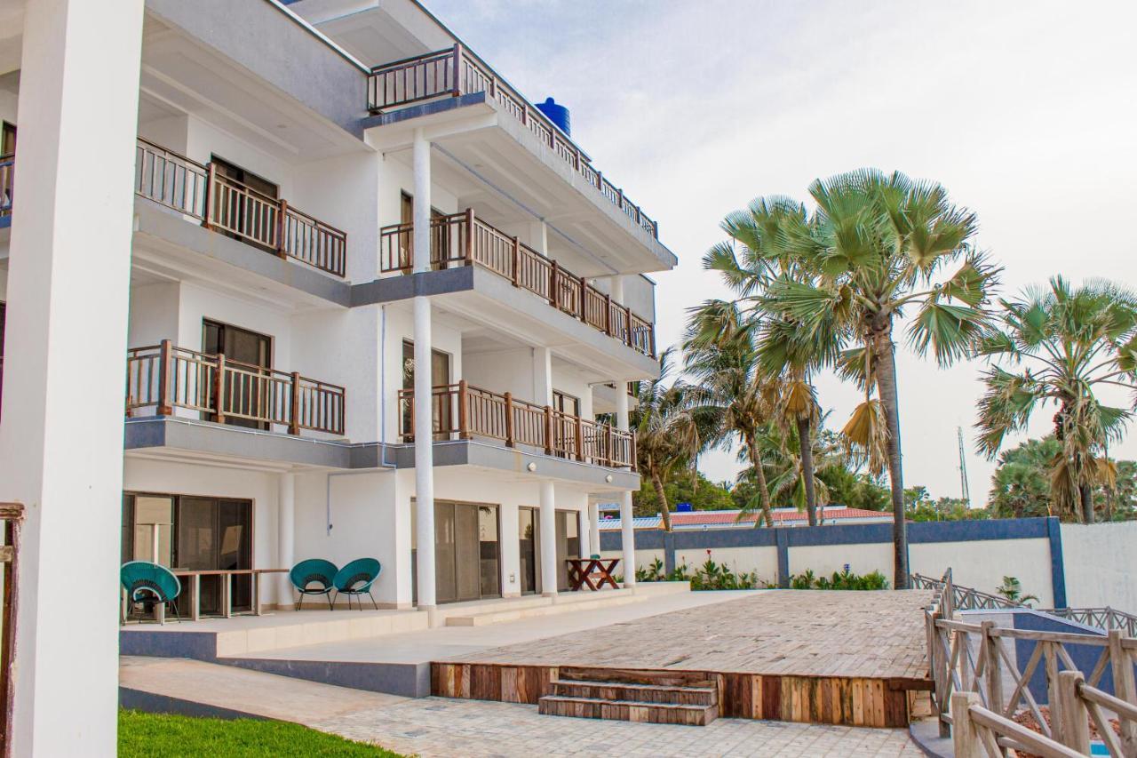 Majula Boutique Hotel Serrekunda Exteriér fotografie