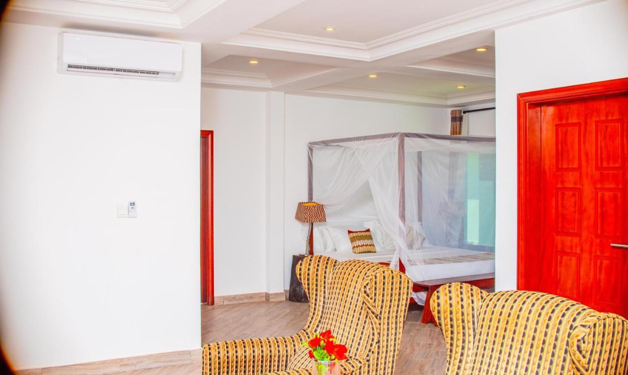 Majula Boutique Hotel Serrekunda Exteriér fotografie