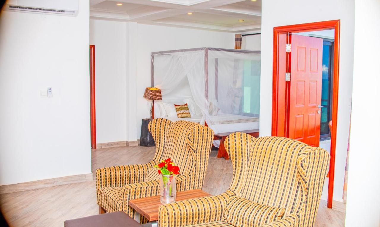 Majula Boutique Hotel Serrekunda Exteriér fotografie
